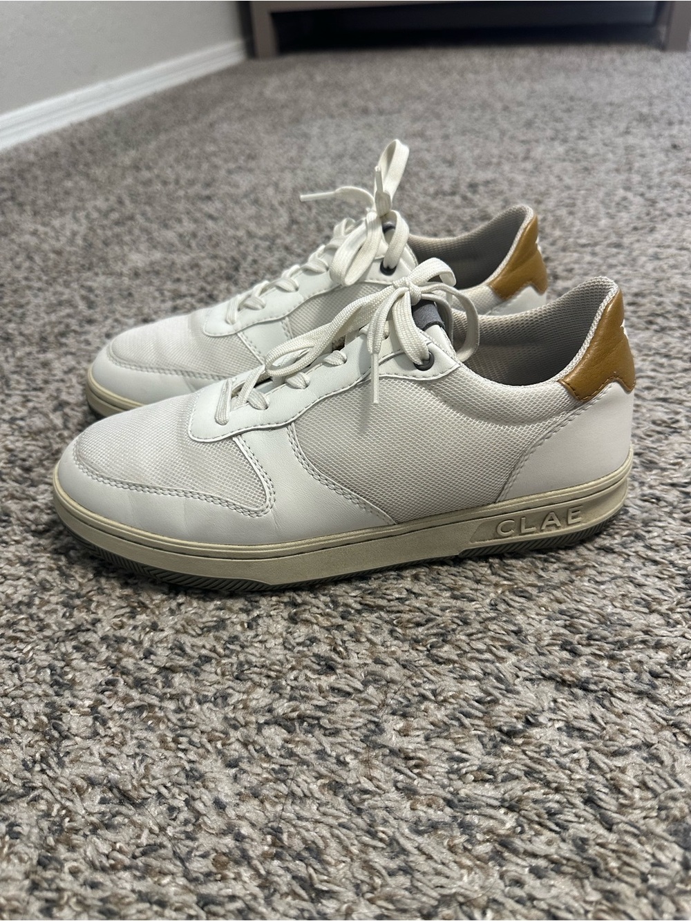Clae x Vuori Men's White and Tan Low-Top Sneakers